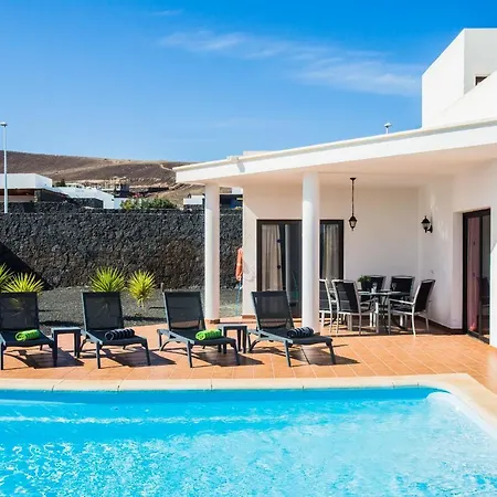 Vivann Villas Blancas *